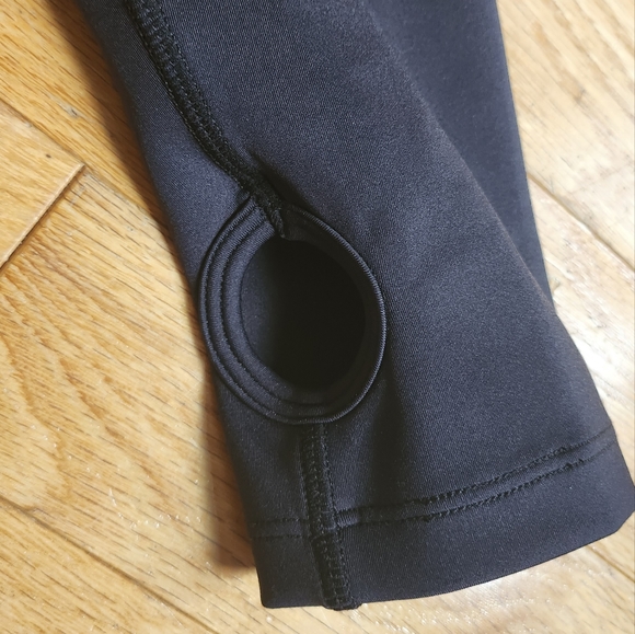 Moana active wear set - Picture 7 of 10